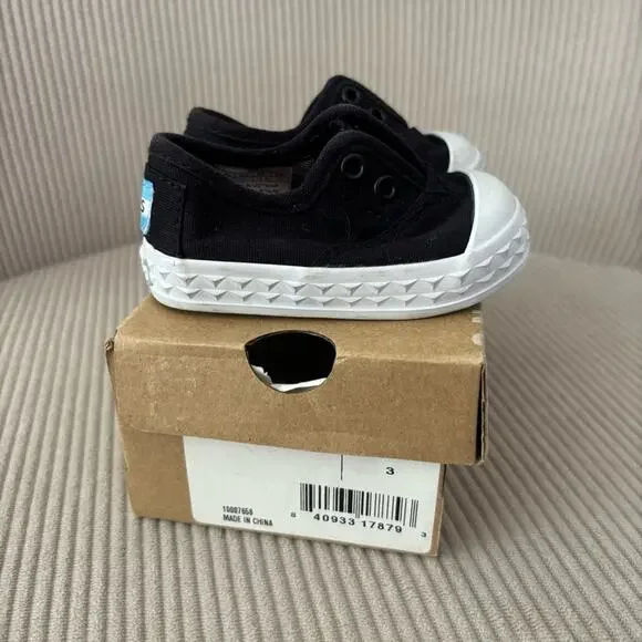 Toms Shoes Tiny Baby Black Canvas Sneakers Slip On 3C - Picture 2 of 7